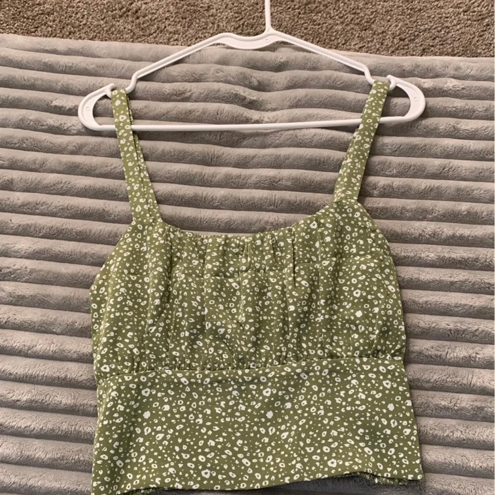 Green Crop Top - Picture 2 of 3